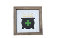 Load image into Gallery viewer, St. Patrick's Magnetic Décor
