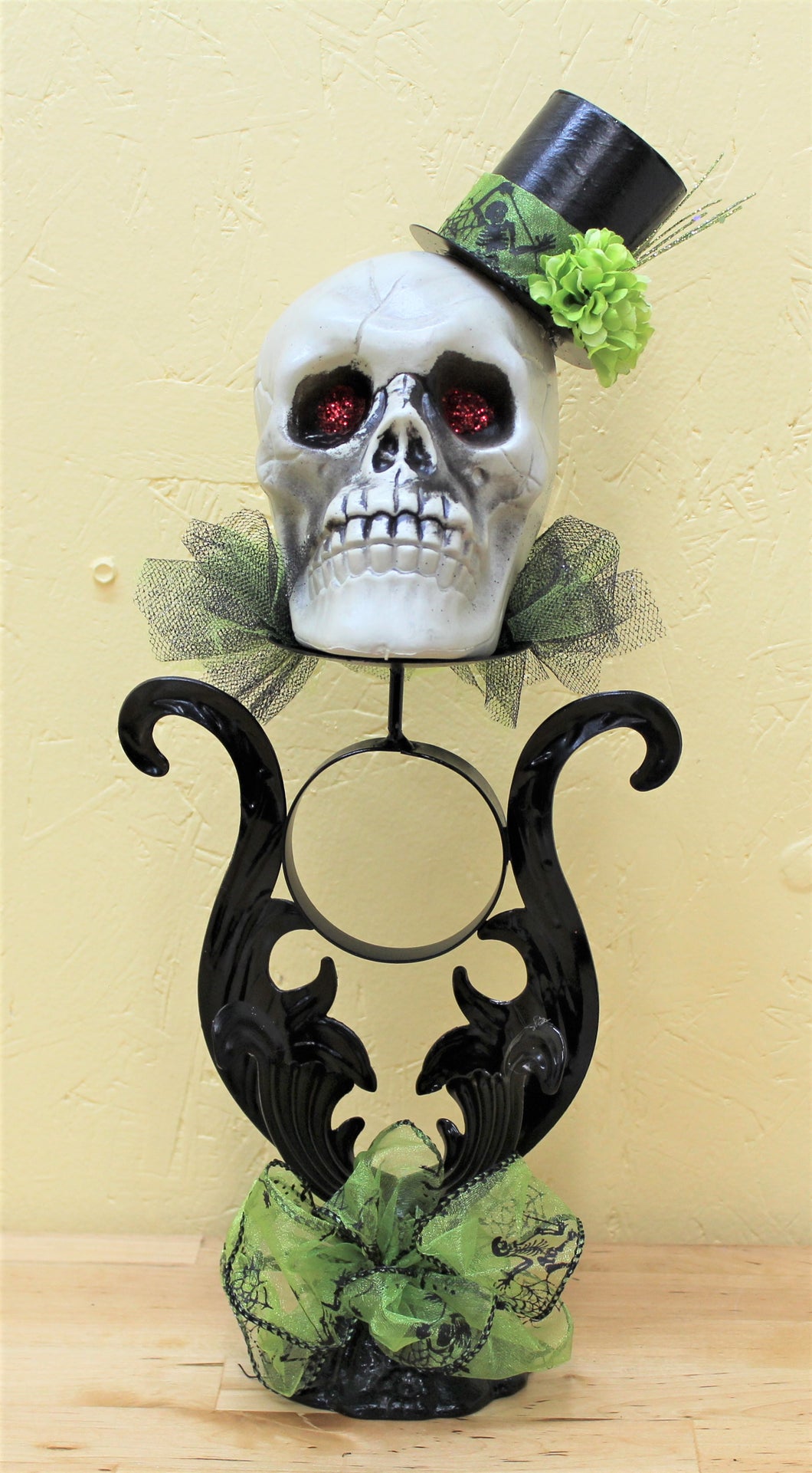 Skull Head Halloween Decoration